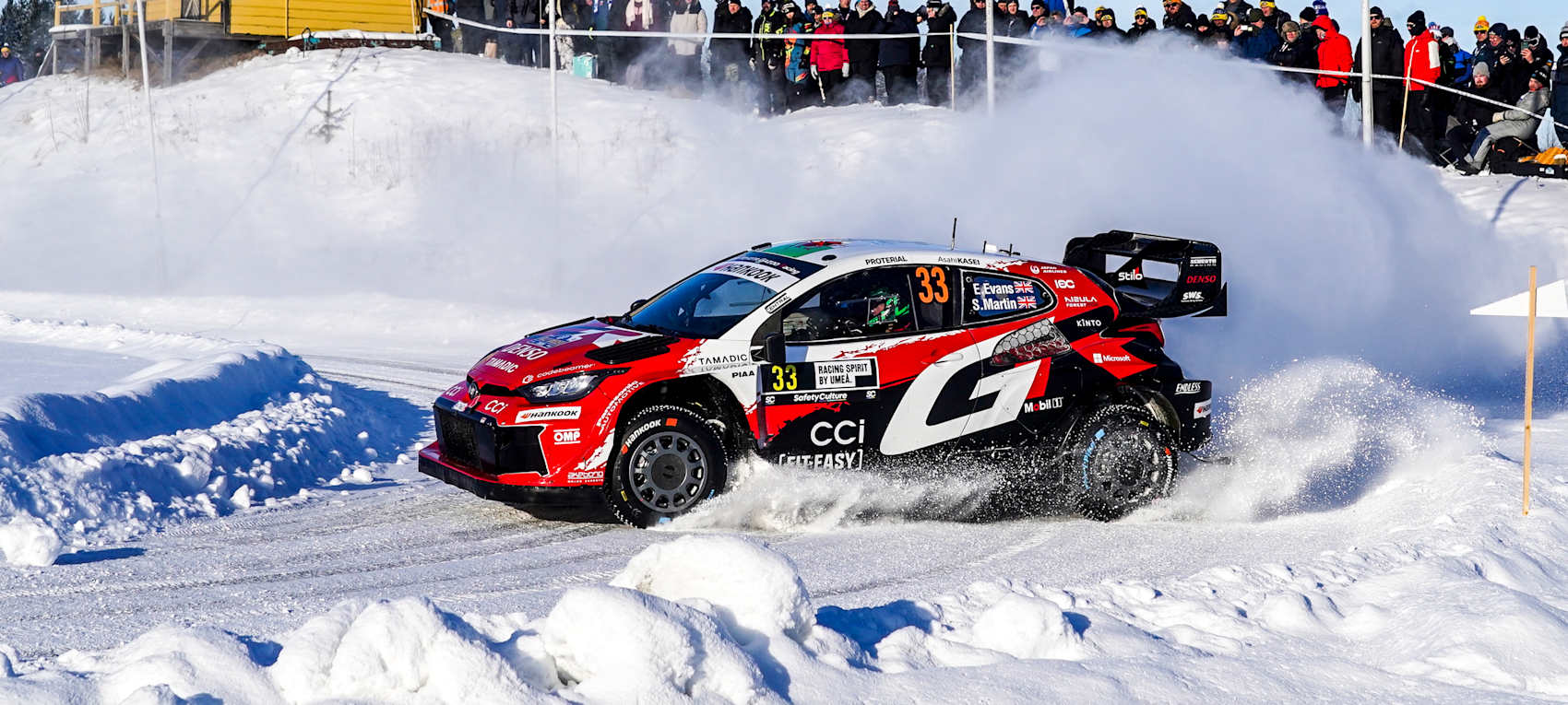 evans lidera el histórico 1-2-3-4 de toyota en sue